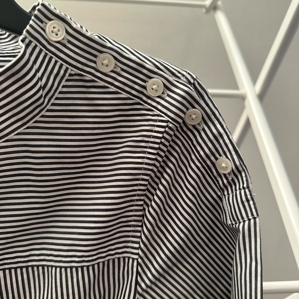 J. CREW STRIP BUTTON SHOULDER LONG SLEEVE TOP
